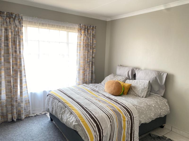 2 Bedroom Property for Sale in Amberfield Gauteng