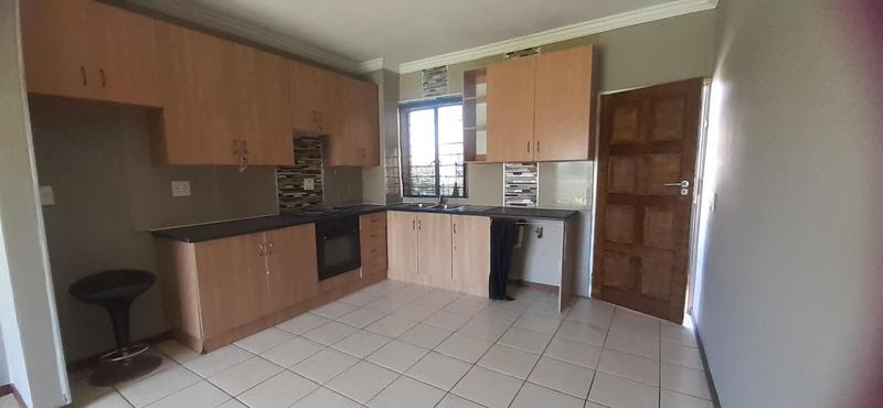 To Let 2 Bedroom Property for Rent in Eldo Lakes Estate Gauteng