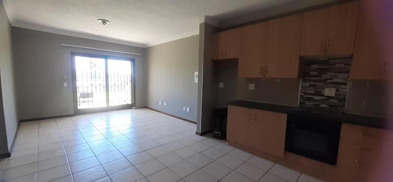 To Let 2 Bedroom Property for Rent in Eldo Lakes Estate Gauteng