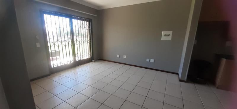 To Let 2 Bedroom Property for Rent in Eldo Lakes Estate Gauteng