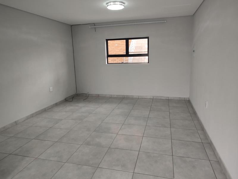 To Let 2 Bedroom Property for Rent in Roshnee Gauteng