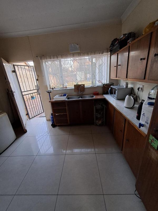 3 Bedroom Property for Sale in Lenasia Gauteng