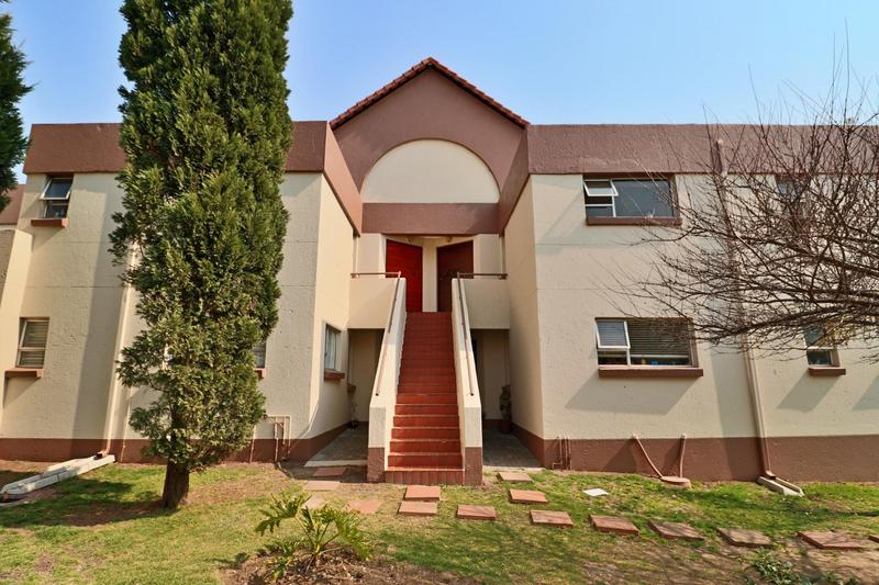 2 Bedroom Property for Sale in Bedfordview Gauteng