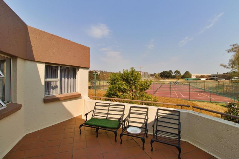 2 Bedroom Property for Sale in Bedfordview Gauteng