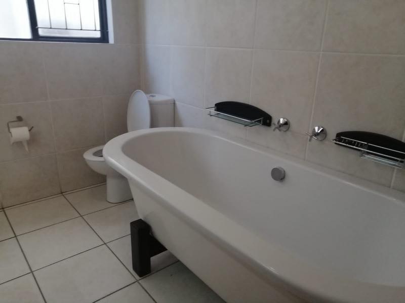 3 Bedroom Property for Sale in Bedfordview Gauteng