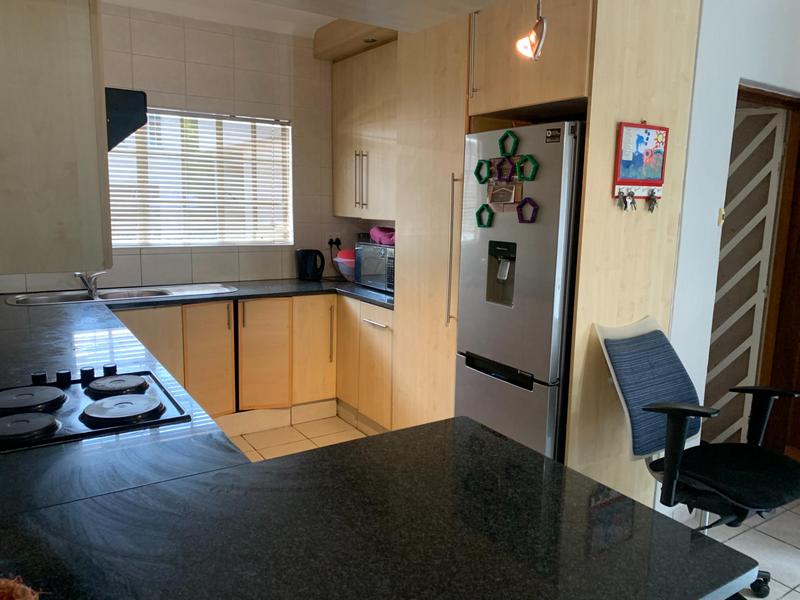 3 Bedroom Property for Sale in Bedfordview Gauteng