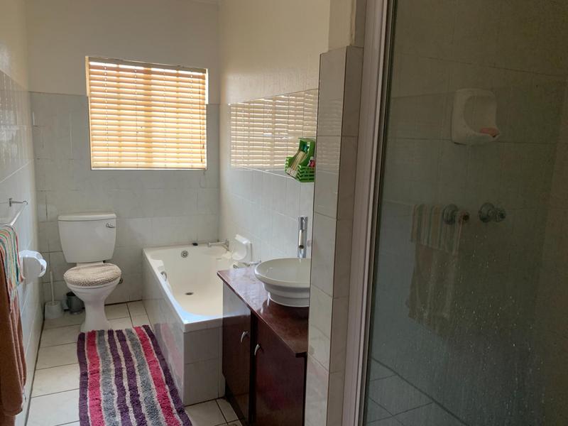 3 Bedroom Property for Sale in Bedfordview Gauteng