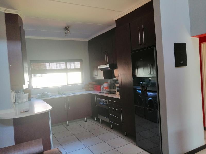 2 Bedroom Property for Sale in Bedfordview Gauteng