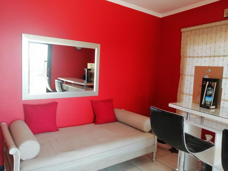 2 Bedroom Property for Sale in Bedfordview Gauteng