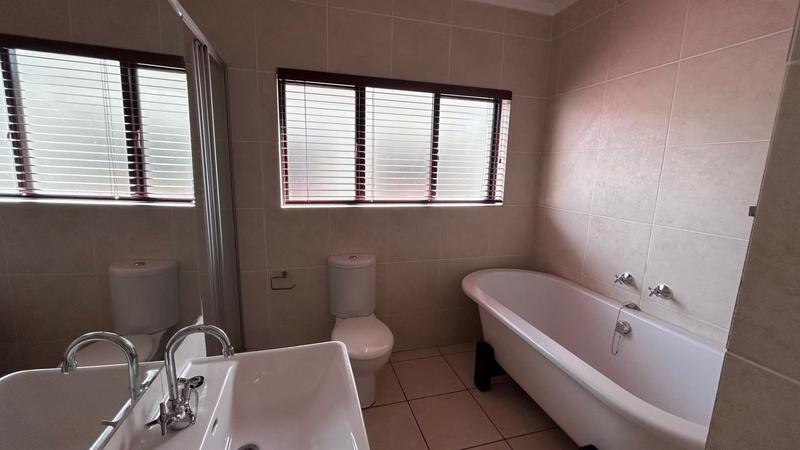 3 Bedroom Property for Sale in Bedfordview Gauteng