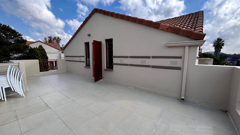 2 Bedroom Property for Sale in Bedfordview Gauteng