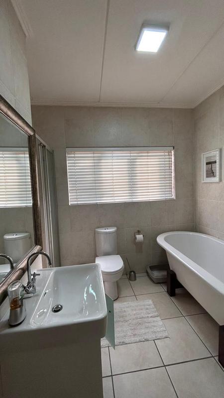 2 Bedroom Property for Sale in Bedfordview Gauteng