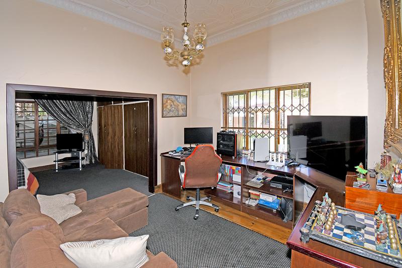 6 Bedroom Property for Sale in Lambton Gauteng