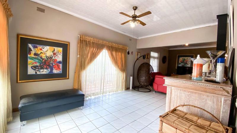 3 Bedroom Property for Sale in Bezuidenhout Valley Gauteng