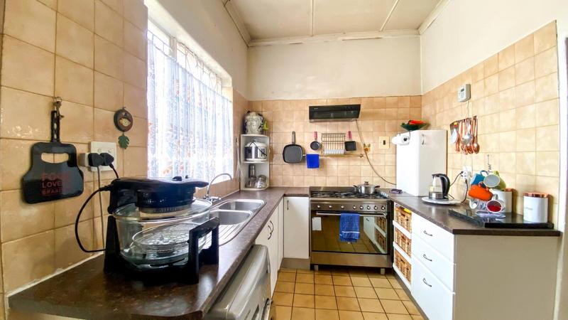 3 Bedroom Property for Sale in Bezuidenhout Valley Gauteng