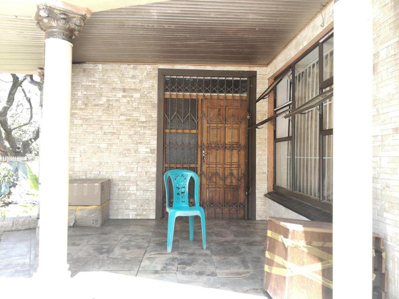 8 Bedroom Property for Sale in Bezuidenhout Valley Gauteng