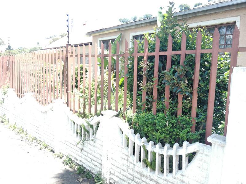 8 Bedroom Property for Sale in Bezuidenhout Valley Gauteng