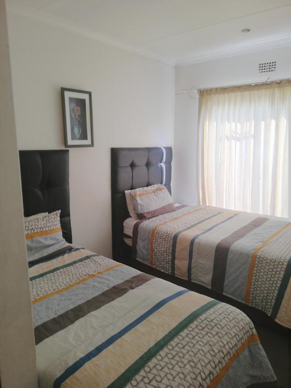 10 Bedroom Property for Sale in Bezuidenhout Valley Gauteng