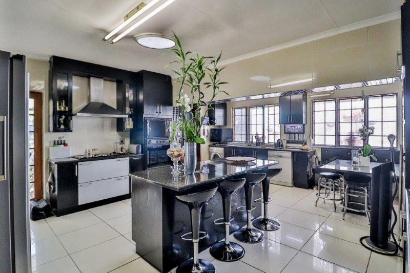 3 Bedroom Property for Sale in Kensington Gauteng