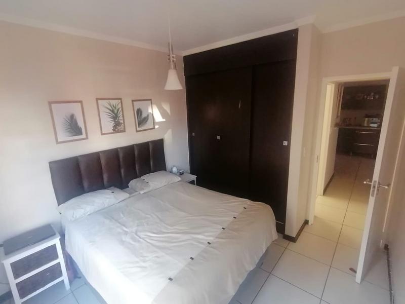 2 Bedroom Property for Sale in Greenstone Hill Gauteng