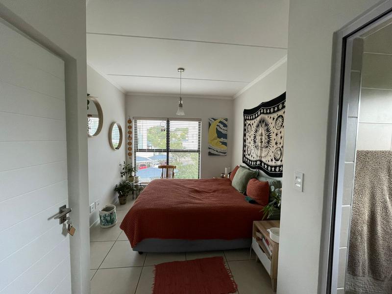 1 Bedroom Property for Sale in Westlake View Gauteng