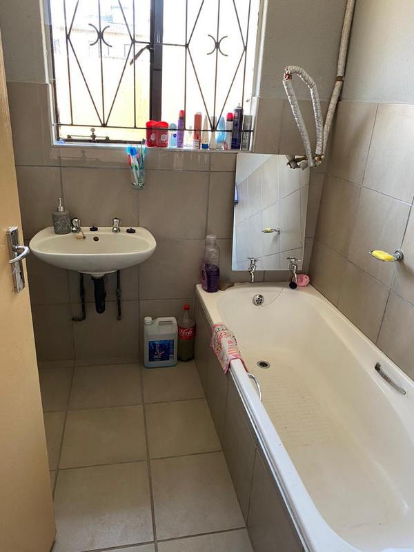 3 Bedroom Property for Sale in Rabie Ridge Gauteng