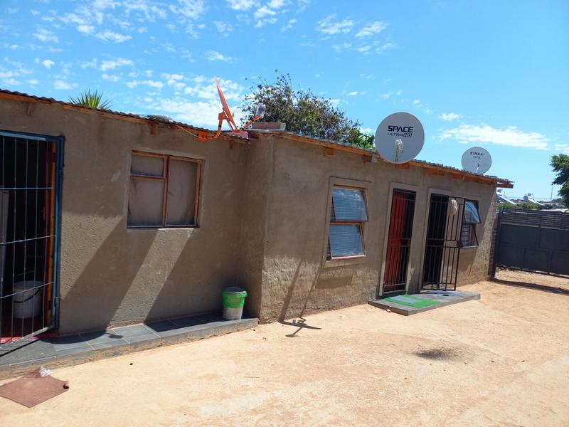 2 Bedroom Property for Sale in Olievenhoutbosch Gauteng