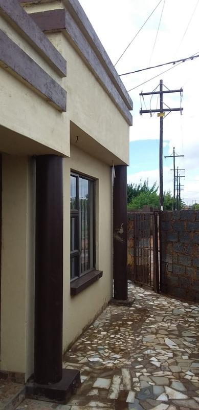 3 Bedroom Property for Sale in Daveyton Gauteng