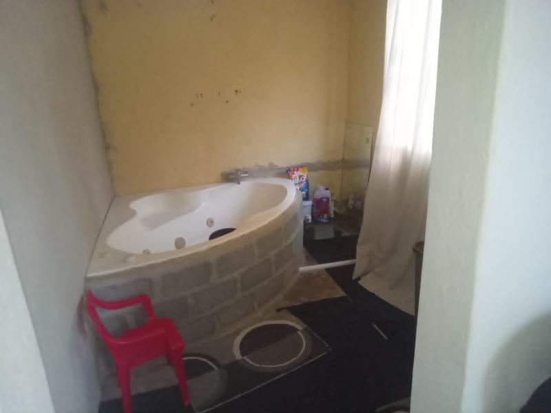 4 Bedroom Property for Sale in Muldersdrift Gauteng