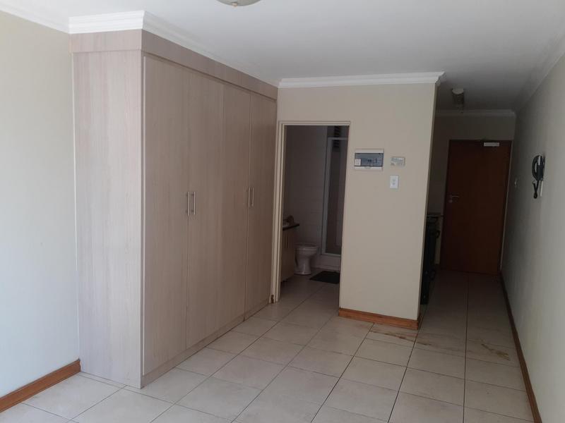 To Let 1 Bedroom Property for Rent in Hillcrest Gauteng