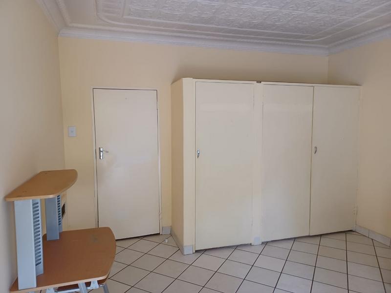 To Let 1 Bedroom Property for Rent in Clydesdale Gauteng
