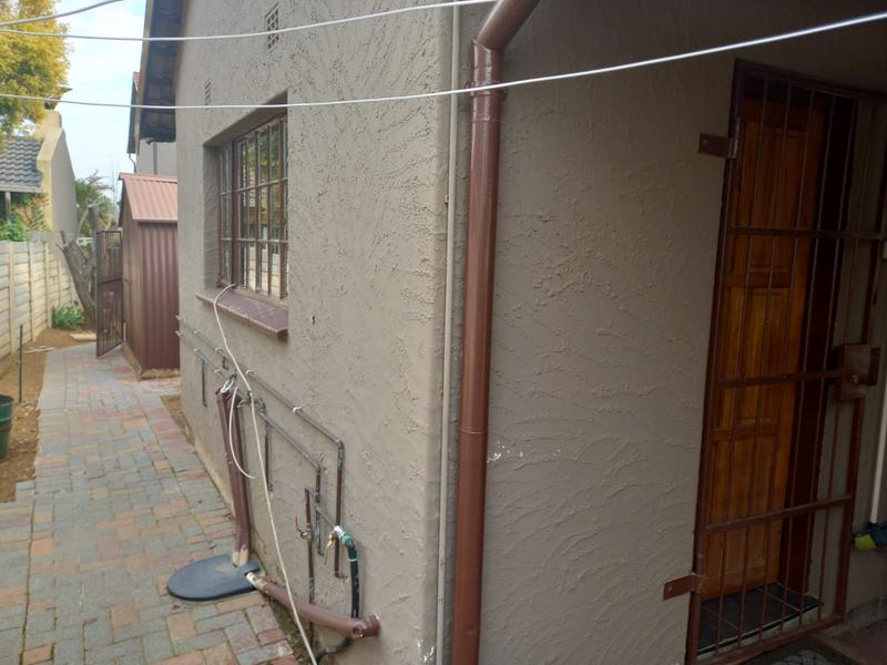 7 Bedroom Property for Sale in Goedeburg Gauteng