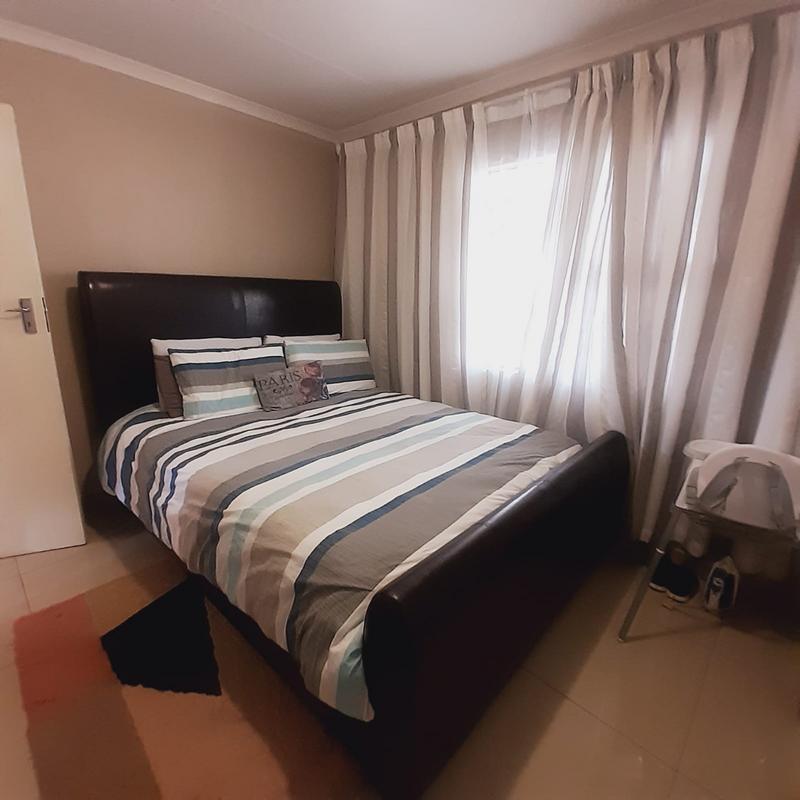 3 Bedroom Property for Sale in Klippoortjie Gauteng