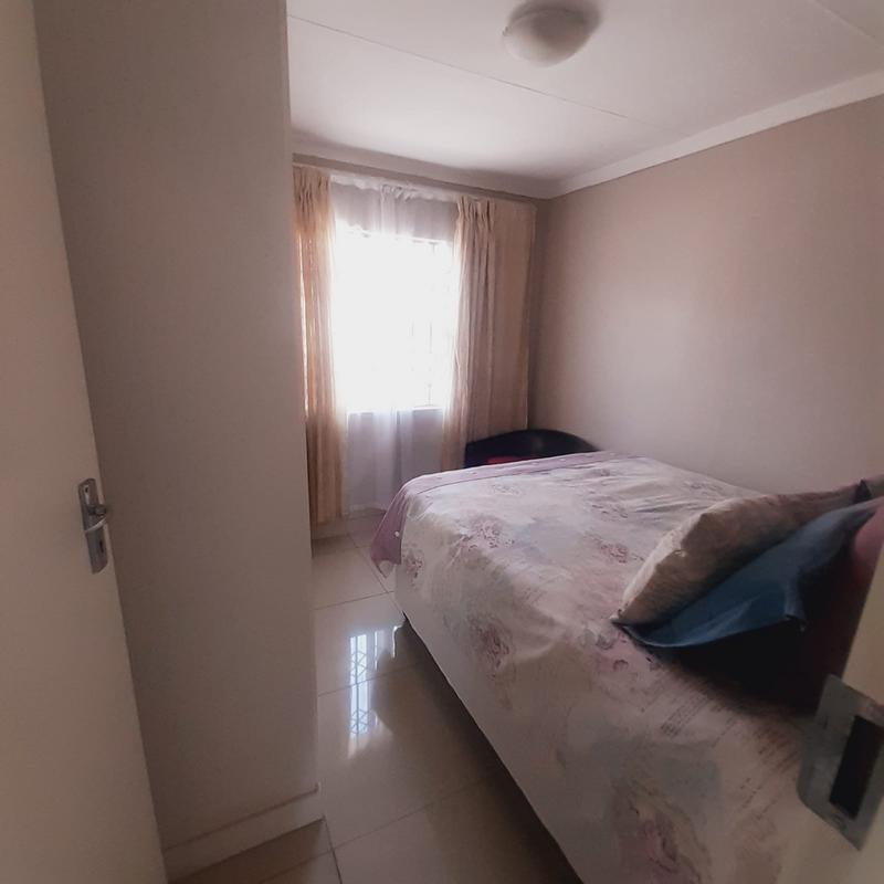 3 Bedroom Property for Sale in Klippoortjie Gauteng