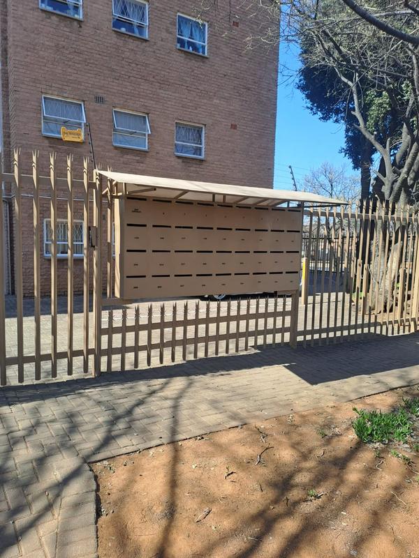 2 Bedroom Property for Sale in Parkdene Gauteng