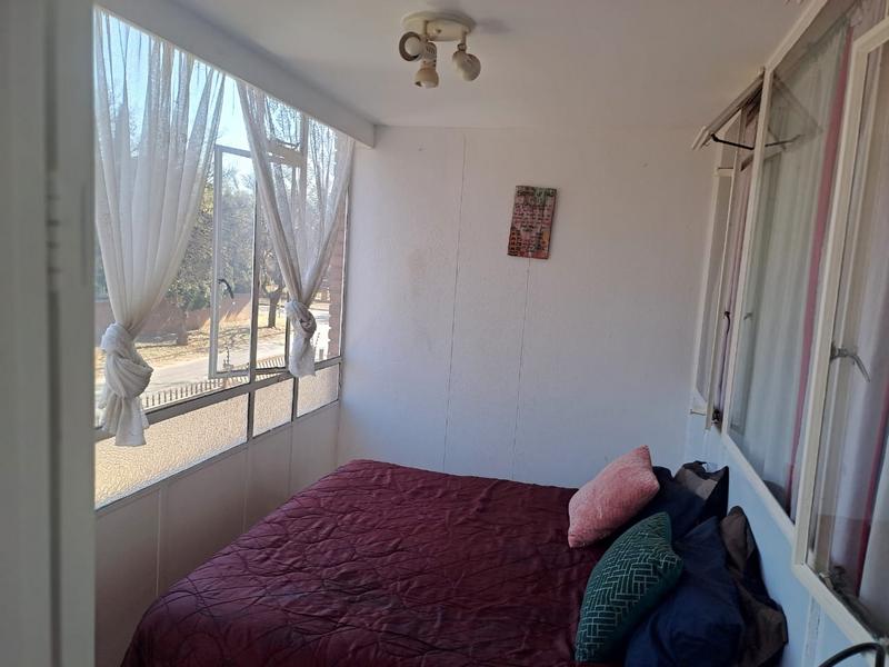 2 Bedroom Property for Sale in Parkdene Gauteng