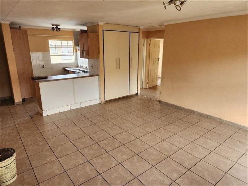 2 Bedroom Property for Sale in Ravenswood Gauteng