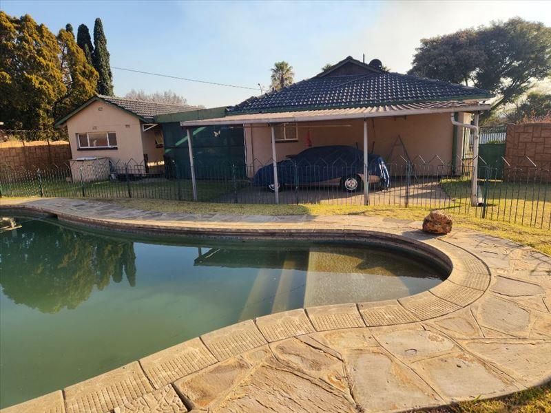 3 Bedroom Property for Sale in Elspark Gauteng