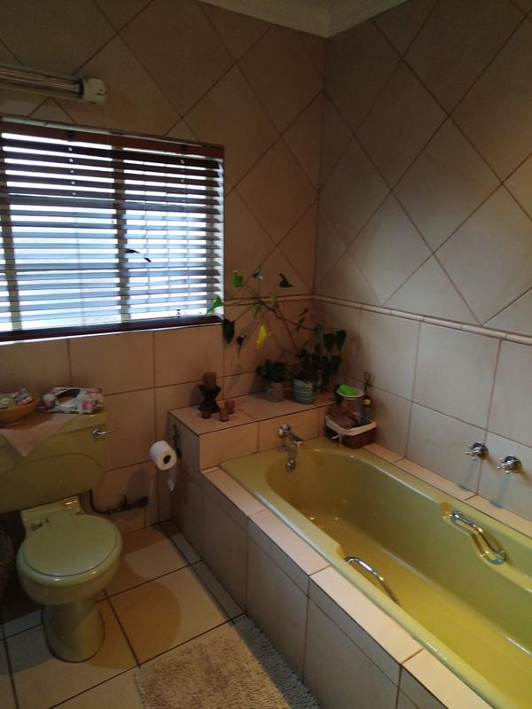 3 Bedroom Property for Sale in Allen Grove Gauteng