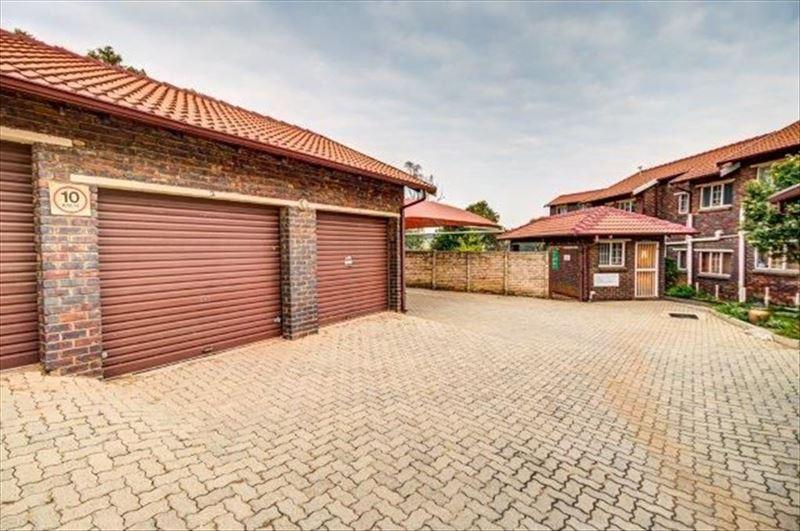 2 Bedroom Property for Sale in Allen Grove Gauteng