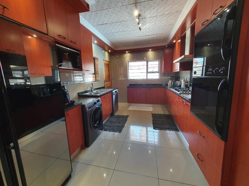 3 Bedroom Property for Sale in Birch Acres Gauteng