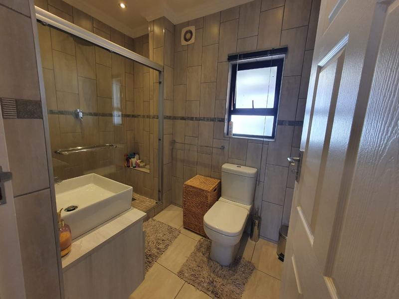 3 Bedroom Property for Sale in Birch Acres Gauteng