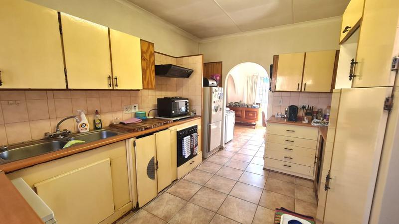 3 Bedroom Property for Sale in Bonaero Park Gauteng