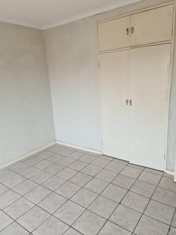 2 Bedroom Property for Sale in Edleen Gauteng