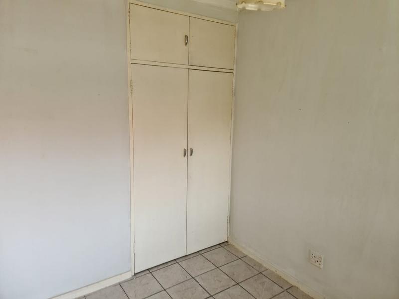 2 Bedroom Property for Sale in Edleen Gauteng