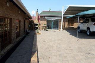 3 Bedroom Property for Sale in Edleen Gauteng