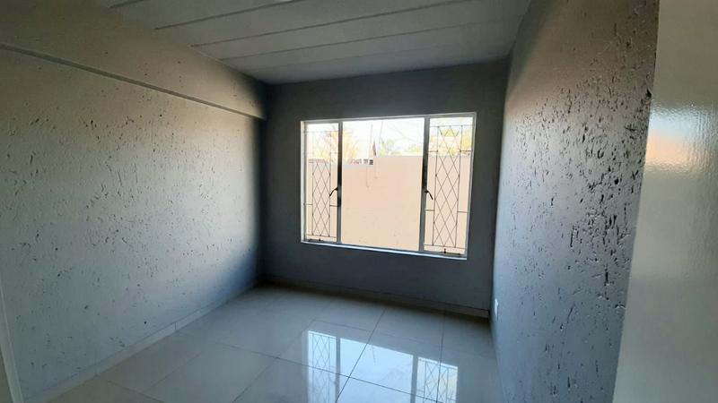 3 Bedroom Property for Sale in Glen Marais Gauteng