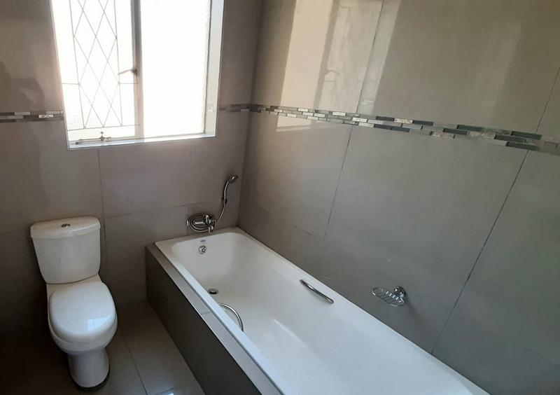 3 Bedroom Property for Sale in Glen Marais Gauteng