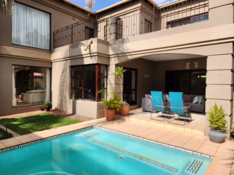 3 Bedroom Property for Sale in Glen Marais Gauteng