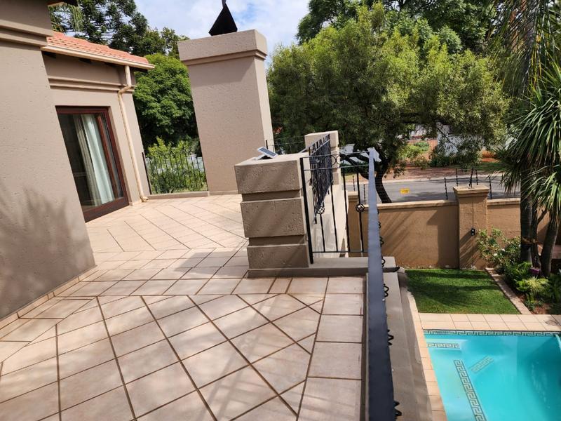 3 Bedroom Property for Sale in Glen Marais Gauteng